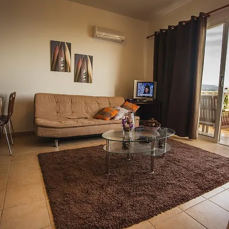 Apartment Fakontis Court *
